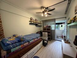 Blk 214 Jurong East Street 21 (Jurong East), HDB 3 Rooms #578623511